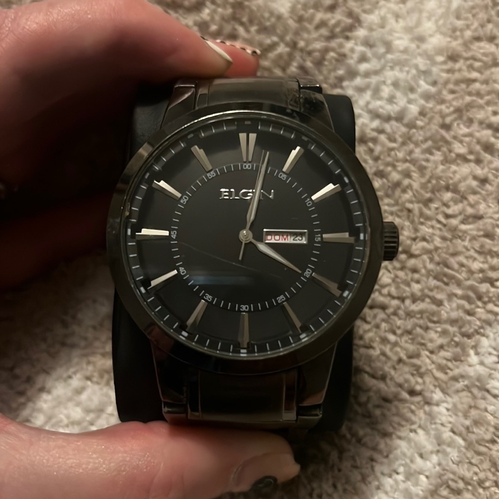 Mens Elgin Watch. Very sleek looking watch.